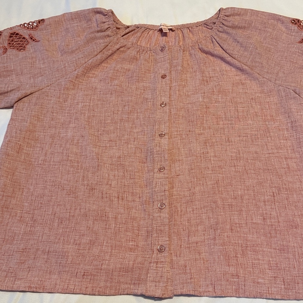 Vintage Threads Button-Front Blouse - Picture 4 of 8